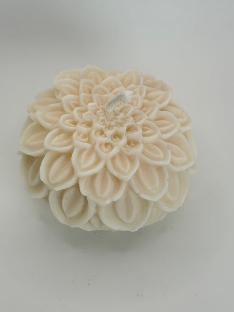 Dahlia Bloom Pillar Candle