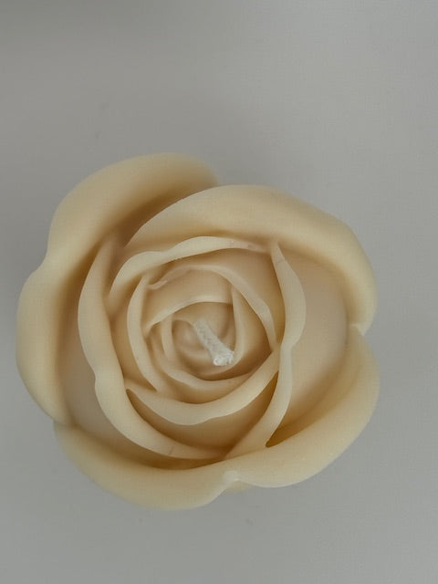 Blush Rose Candle – Beach Linen | 134g