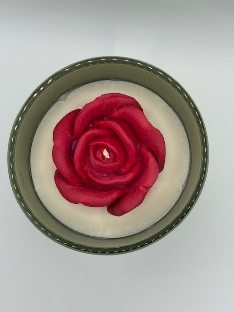 French Vanilla Flower 16 oz Sage Container Candle